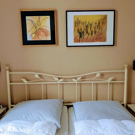 Miramare - 23-19 Apartment